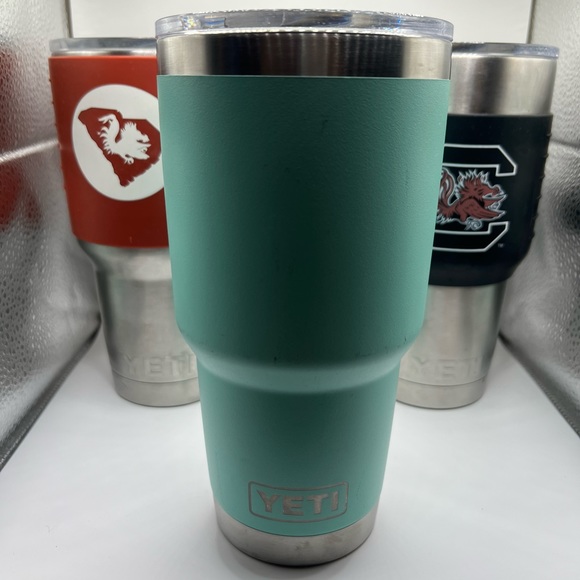 Yeti Other - Lot of 3 Yeti Rambler 30oz Cups - Gamecocks Yaket Grips